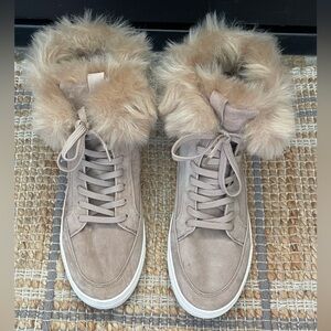 Ginni Bini Women's Lainder Faux Fur Trim Lace-Up Sneaker Shoes Tan Size 9M
